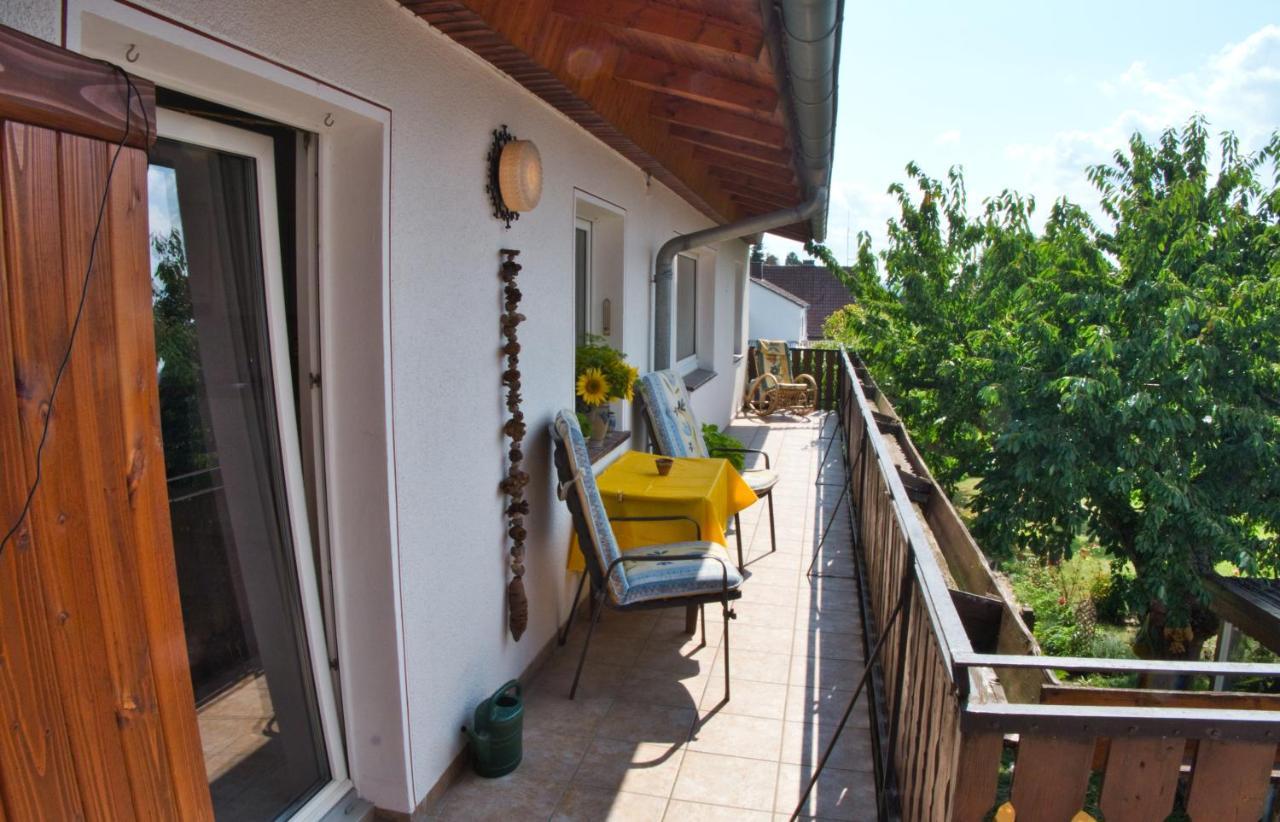 Ferienwohnung-M8 Im Schoenen Werratal Jestadt Exterior foto